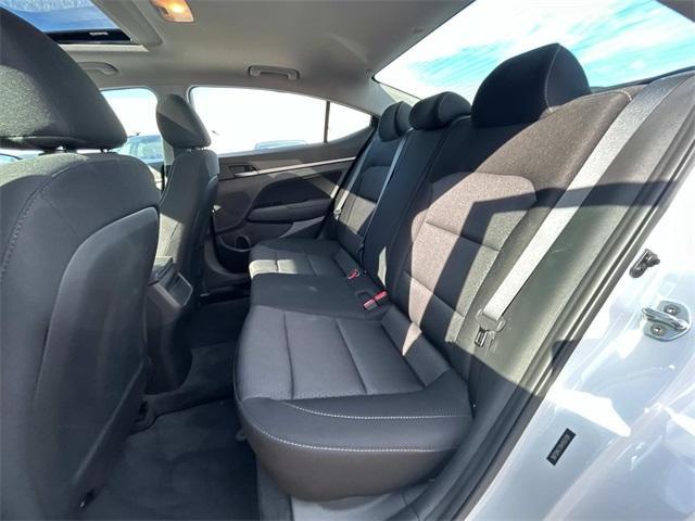 Photo of 2017 Quartz White Pearl Hyundai ELANTRA