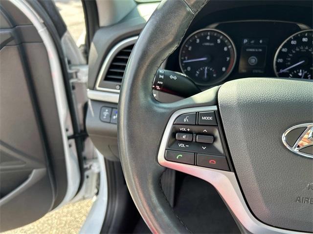 Photo of 2017 Quartz White Pearl Hyundai ELANTRA