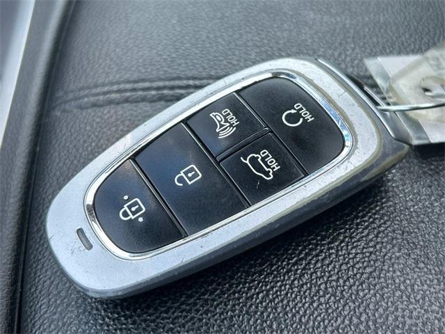 Photo of 2023 Serenity White Pearl Hyundai TUCSON