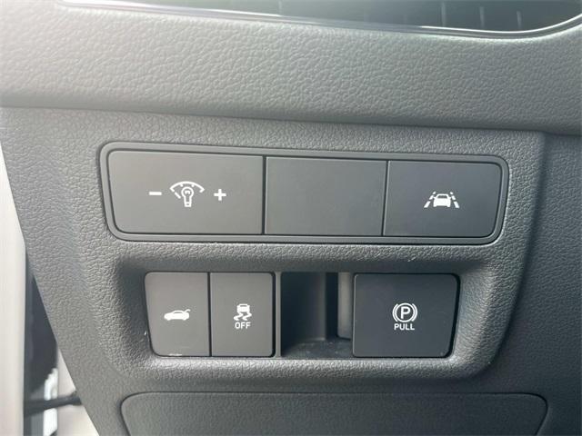 Photo of 2022 Quartz White Hyundai SONATA