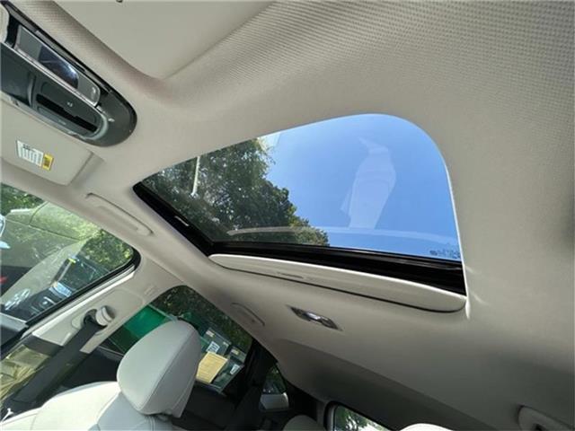 Photo of 2025 Phantom Black Hyundai TUCSON