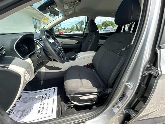 Photo of 2023 Shimmering Silver Hyundai TUCSON
