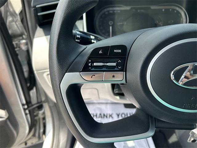 Photo of 2023 Shimmering Silver Hyundai TUCSON