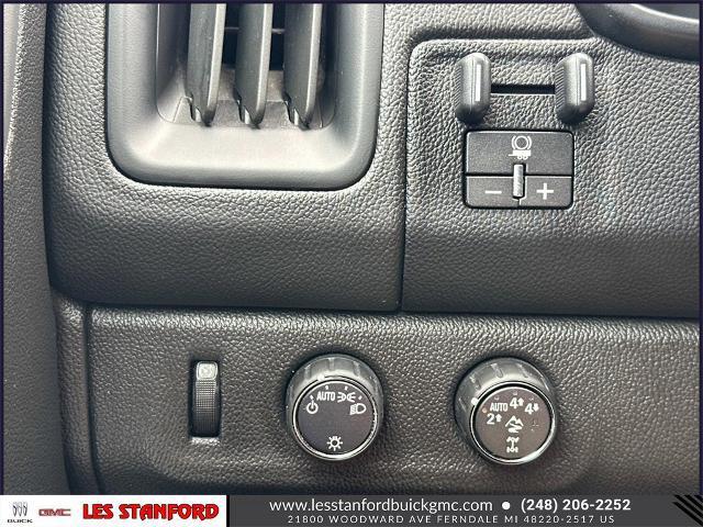 Photo of 2018 Black Chevrolet Colorado