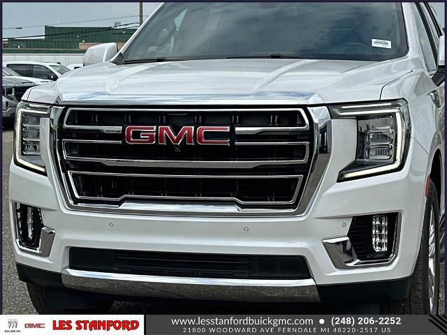 Photo of 2022 White Frost Tricoat GMC Yukon