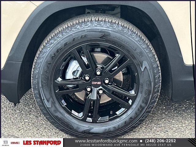 Photo of 2022 Desert Sand Metallic GMC Terrain