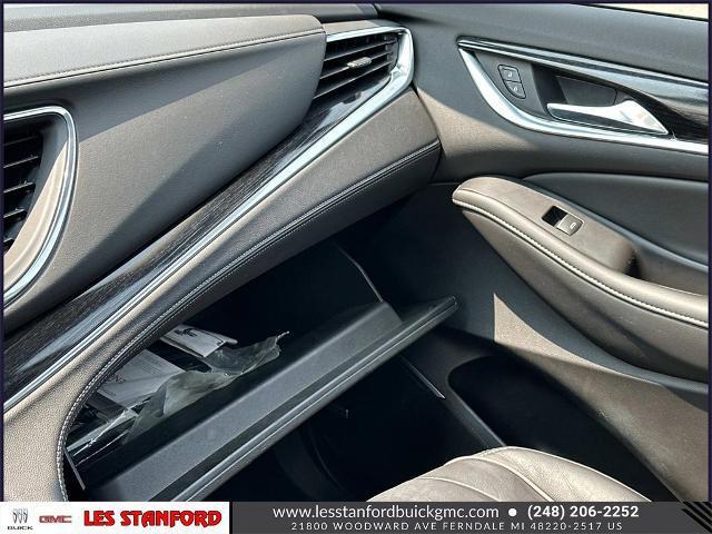 Photo of 2021 Rich Garnet Metallic Buick Enclave