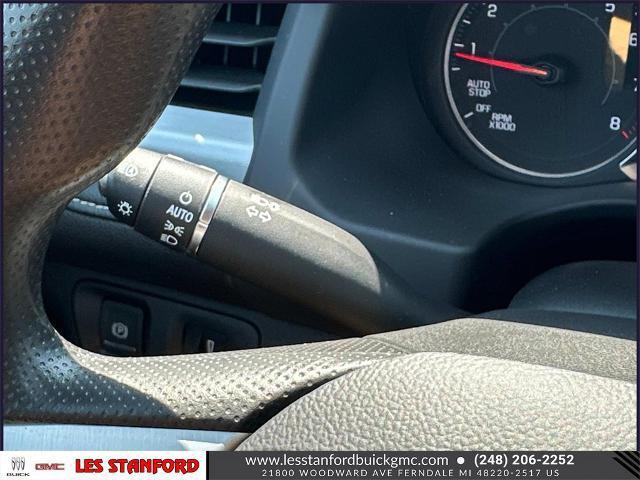 Photo of 2023 Summit White GMC Acadia