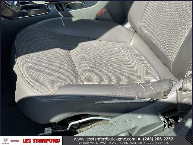 Photo of 2014 Champagne Silver Metallic Chevrolet Malibu
