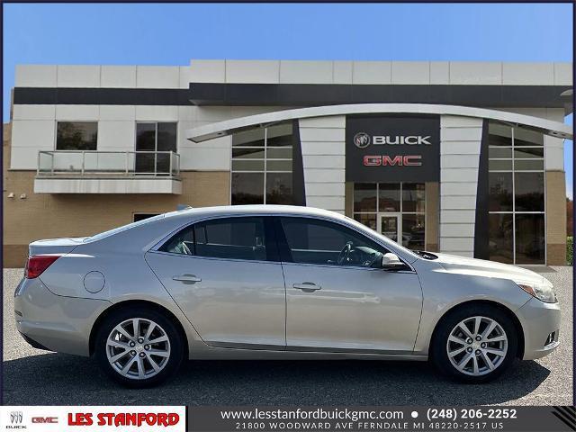 Photo of 2014 Champagne Silver Metallic Chevrolet Malibu