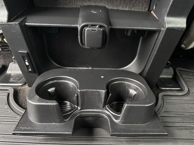 Photo of 2020 Agate Black Metallic Ford F-150