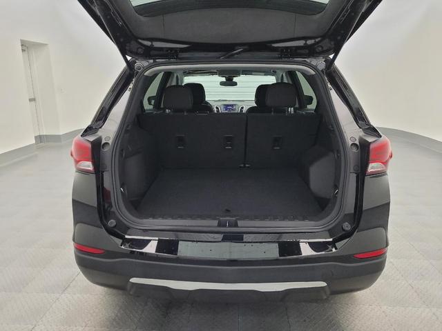 Photo of 2022 Mosaic Black Metallic Chevrolet Equinox