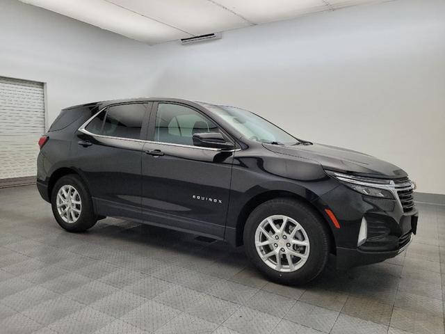 Photo of 2022 Mosaic Black Metallic Chevrolet Equinox