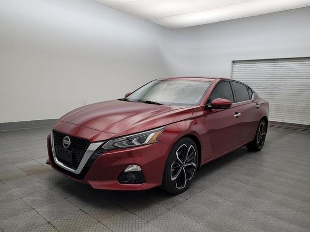 Photo of 2021 Scarlet Ember Tintcoat Nissan Altima