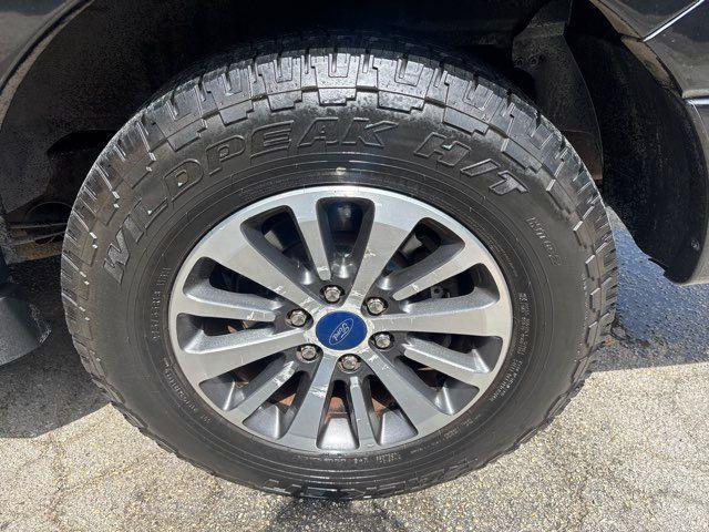 Photo of 2017 - Ford Expedition