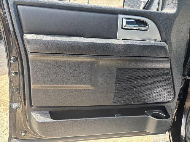 Photo of 2017 - Ford Expedition