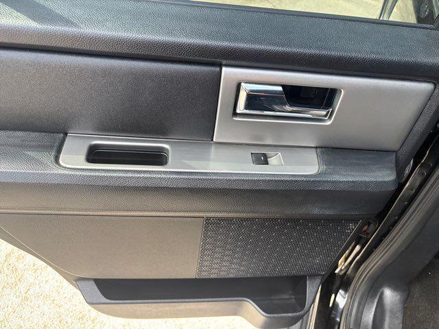 Photo of 2017 - Ford Expedition