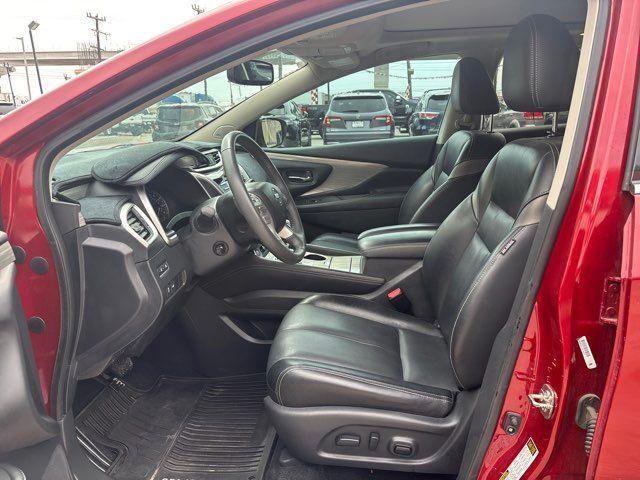 Photo of 2017 Cayenne Red Metallic Nissan Murano