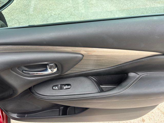 Photo of 2017 Cayenne Red Metallic Nissan Murano