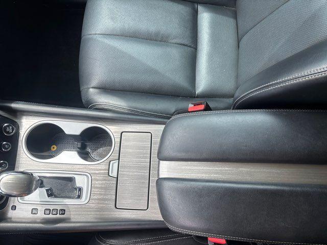 Photo of 2017 Cayenne Red Metallic Nissan Murano