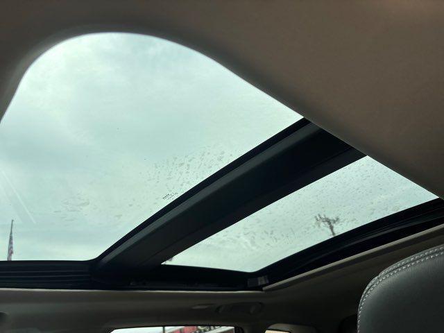 Photo of 2017 Cayenne Red Metallic Nissan Murano
