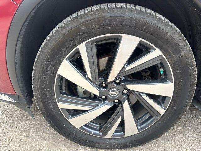 Photo of 2017 Cayenne Red Metallic Nissan Murano
