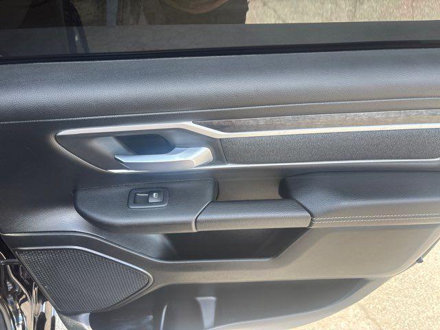Photo of 2021 Diamond Black Crystal Pearlcoat RAM 1500