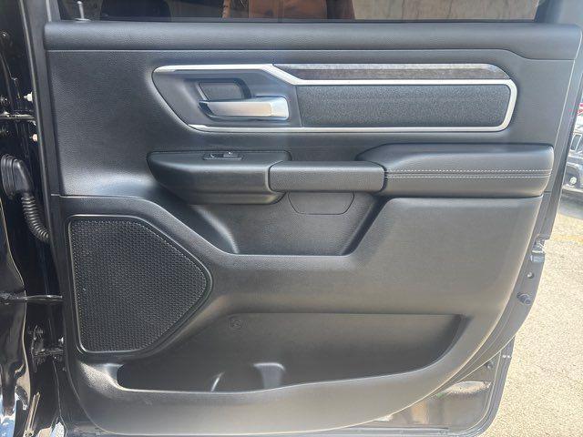 Photo of 2021 Diamond Black Crystal Pearlcoat RAM 1500