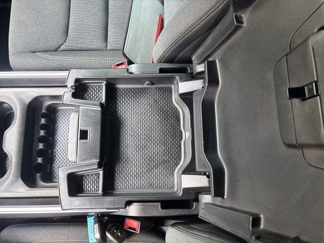 Photo of 2021 Diamond Black Crystal Pearlcoat RAM 1500