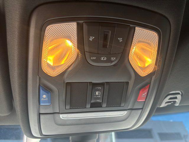 Photo of 2021 Diamond Black Crystal Pearlcoat RAM 1500
