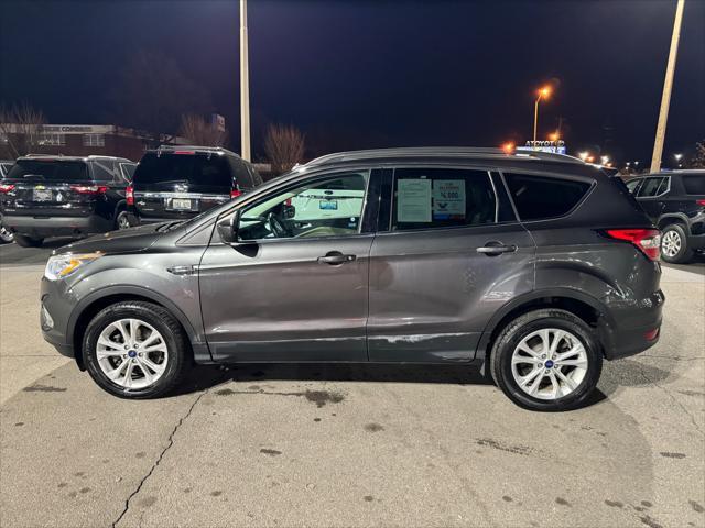 Photo of 2018 Magnetic Metallic Ford Escape