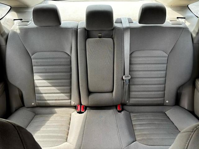 Photo of 2019 White Ford Fusion