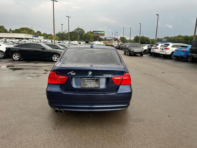 Photo of 2011 Blue BMW 328