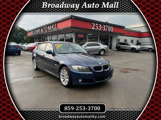 Photo of 2011 Blue BMW 328