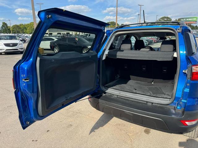Photo of 2020 Lightning Blue Metallic Ford EcoSport