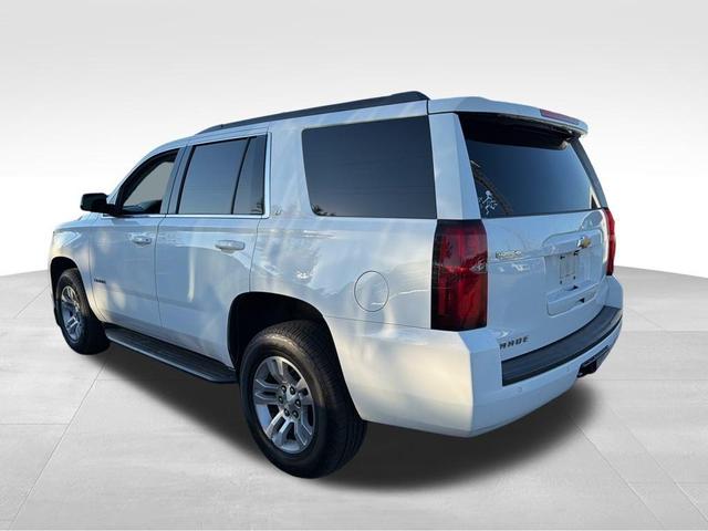 Photo of 2018 Summit White Chevrolet Tahoe