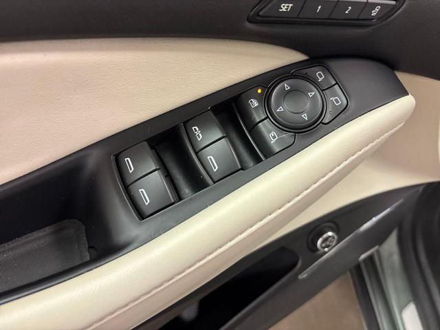 Photo of 2024 Sage Metallic Buick Enclave