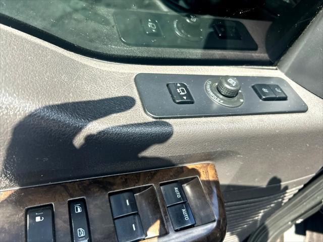 Photo of 2016 Shadow Black Ford F-350