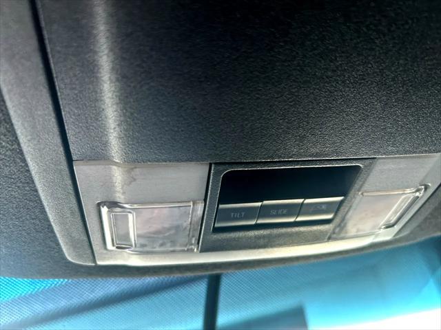 Photo of 2016 Shadow Black Ford F-350