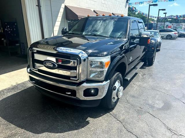 Photo of 2016 Shadow Black Ford F-350