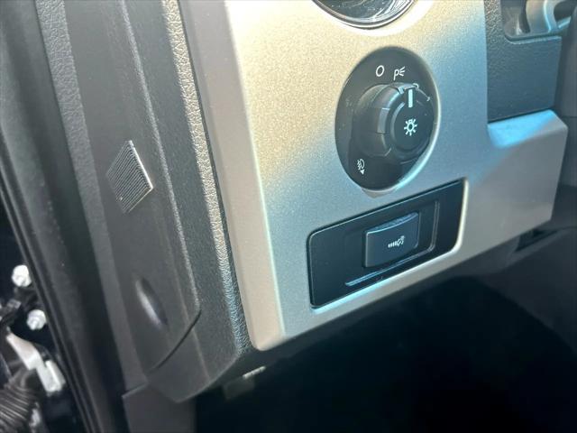 Photo of 2013 Tuxedo Black Metallic Ford F-150