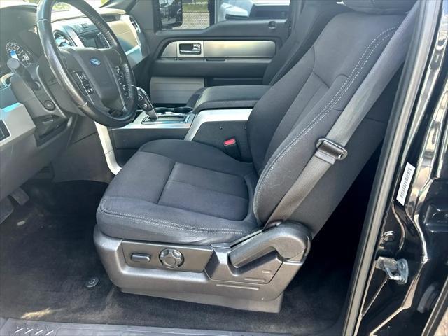Photo of 2013 Tuxedo Black Metallic Ford F-150