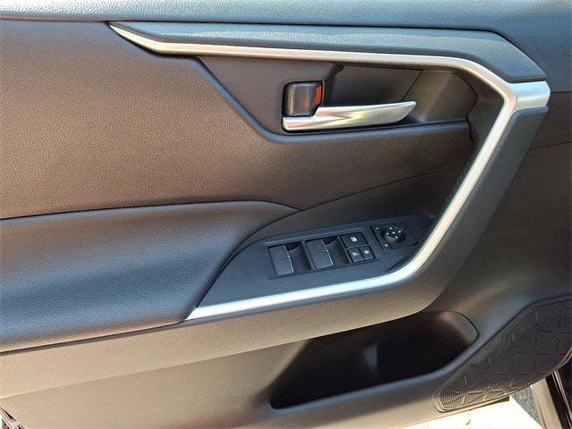 Photo of 2023 08x8 Toyota RAV4 Prime