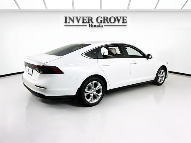Photo of 2024 White Honda Accord