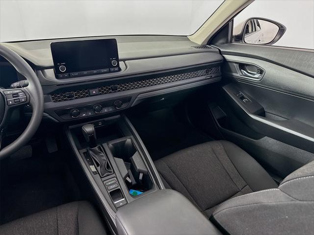 Photo of 2024 White Honda Accord