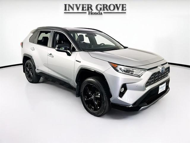 Photo of 2020 Silver Sky Metallic w/Midnight Black Roof Toyota RAV4 Hybrid