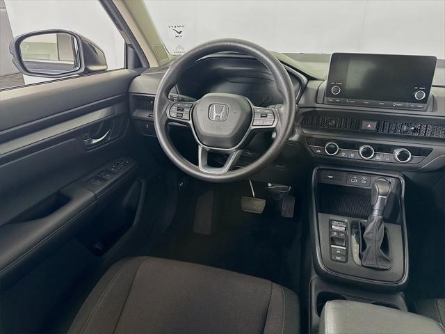 Photo of 2023 sparkle silver metallic Honda CR-V