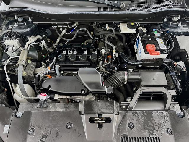 Photo of 2023 sparkle silver metallic Honda CR-V