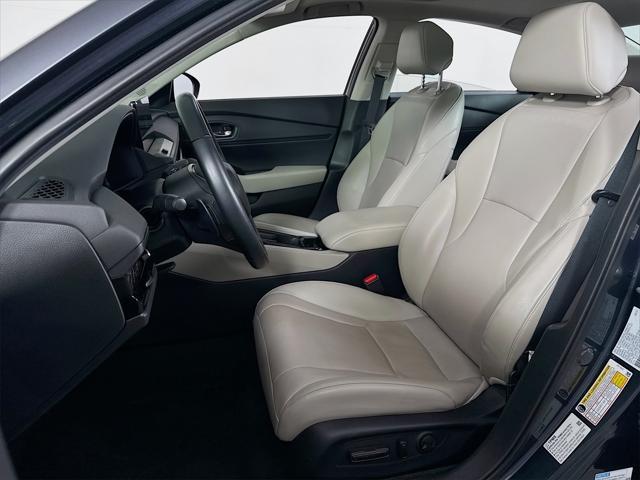 Photo of 2023 Meteorite Gray Metallic Honda Accord Hybrid
