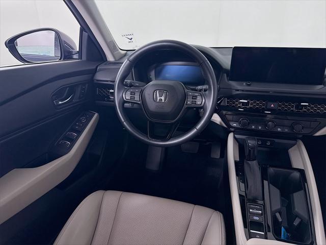 Photo of 2023 Meteorite Gray Metallic Honda Accord Hybrid